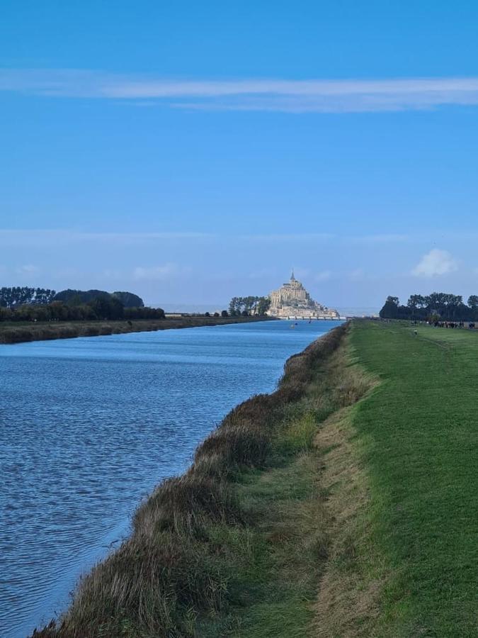Le Petit Gite Du Mont Beauvoir  Exteriér fotografie